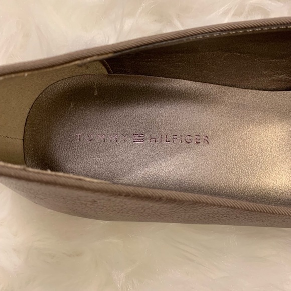 New Tommy Hilfiger Women Loafers - Picture 6 of 8